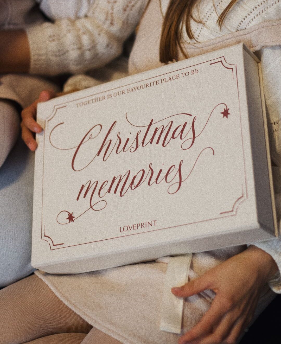 https://www.loveprint.shop/wp-content/uploads/2025/10/Bozicni-album-i-memorybox14-1-e1761922190275.jpg